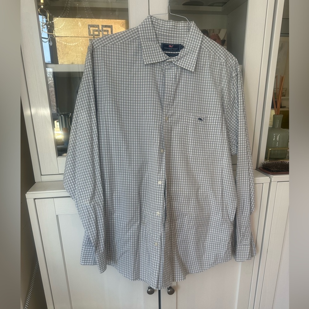 Vineyard Vines Gray Checkered Button Down Shirt
